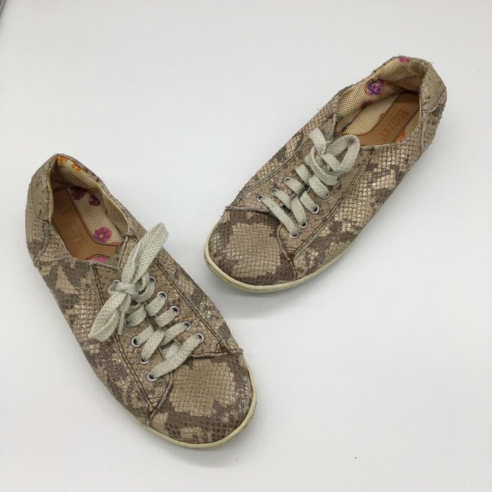 Born Ilisha Snake Sneaker - 6.5